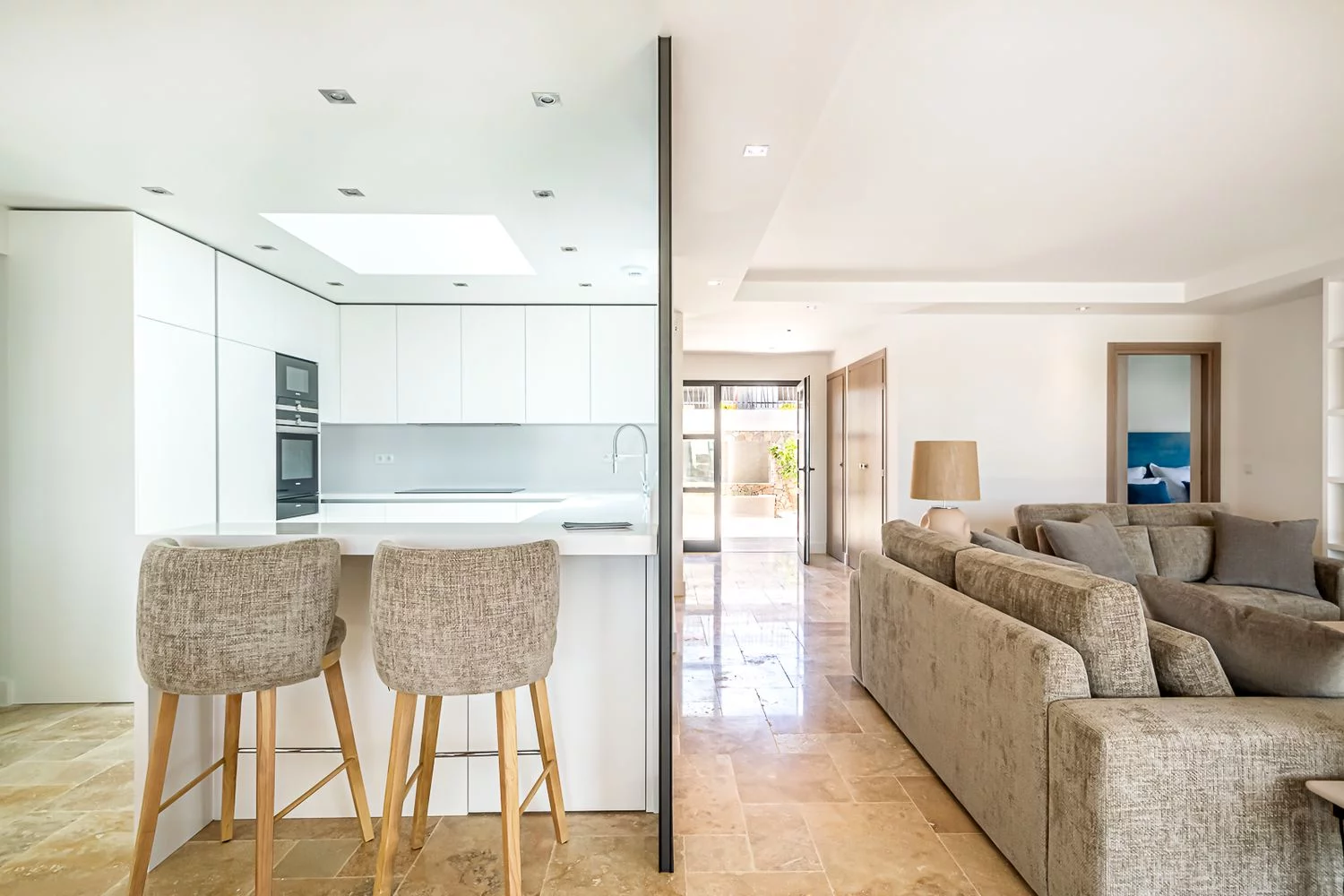 Villa de luxe Quinta de Faro, piscine privative et jardin méditerranéen, vue 10