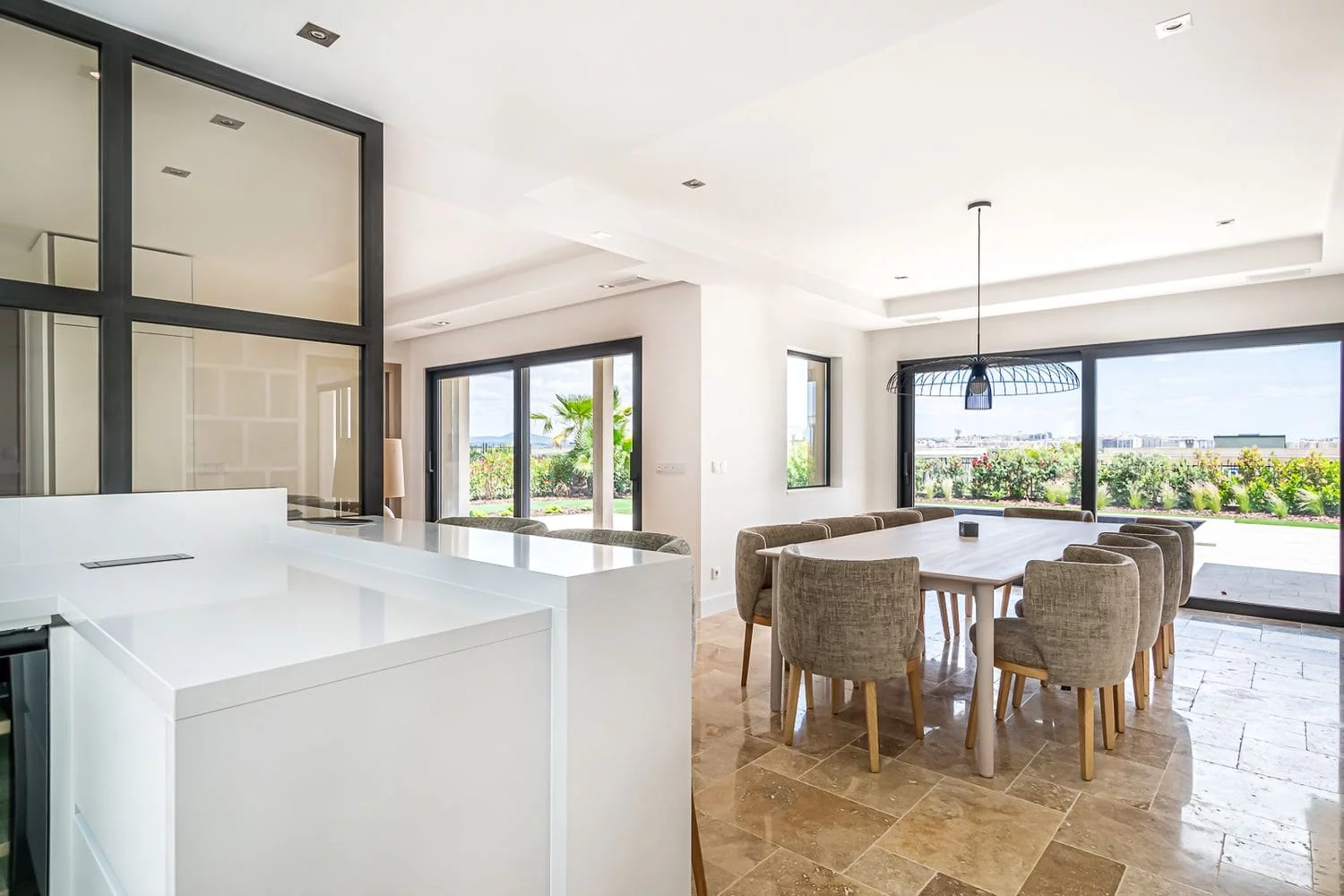 Villa de luxe Quinta de Faro, piscine privative et jardin méditerranéen, vue 9